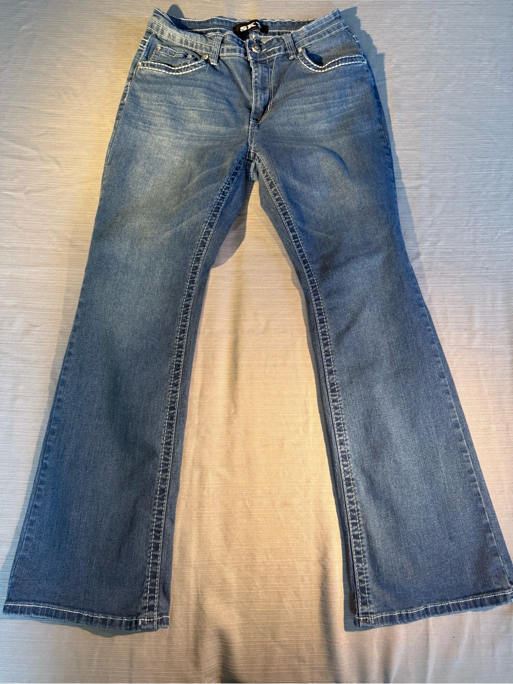 Sky Women's Flared Jeans in Medium Blue